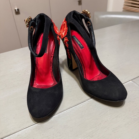 Dolce & Gabbana (37.5) Suede+Silk Brocade Mary-Janes - Picture 4 of 10